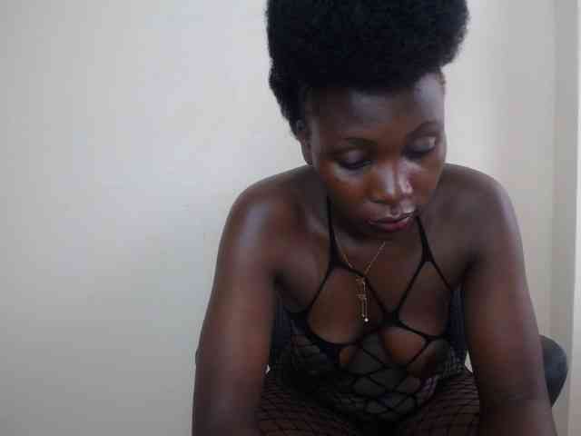 SweetCoochie22 webcam