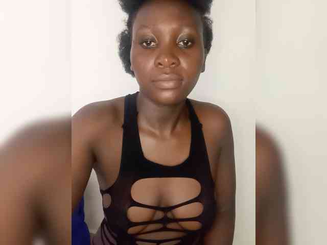 SweetCoochie22 webcam