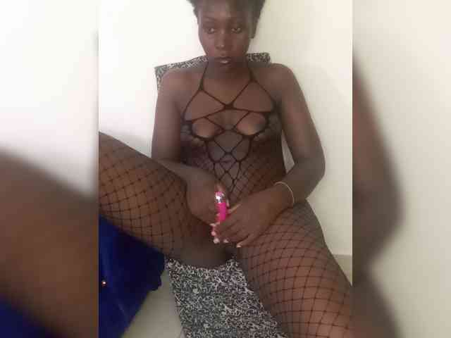 SweetCoochie22 webcam