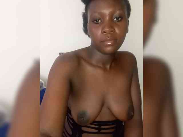 SweetCoochie22 webcam