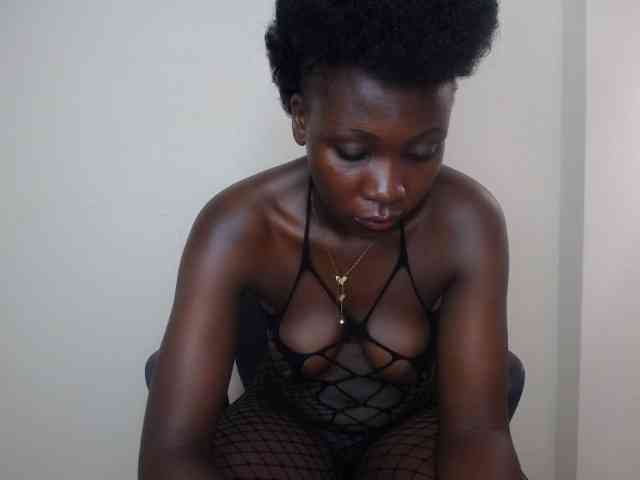 SweetCoochie22 webcam
