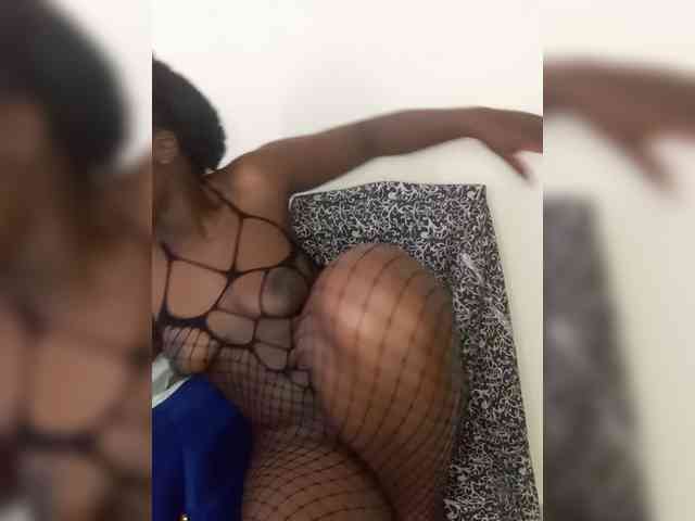 SweetCoochie22