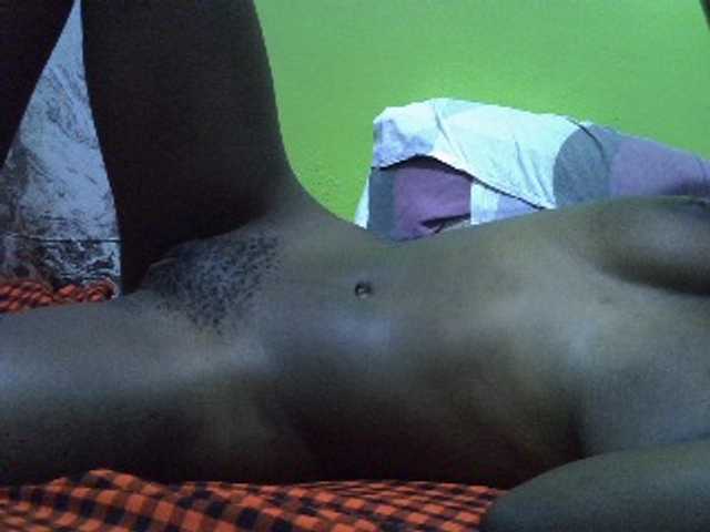 Nairobidoll live cam on UnifiedCams