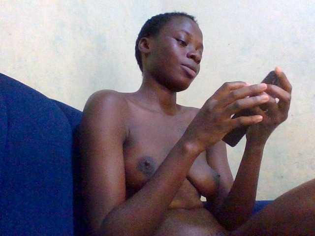 Nairobidoll live cam preview