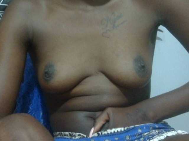 Nairobidoll live cam on 