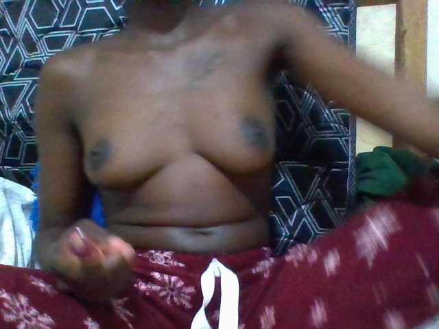 Nairobidoll live cam on BongaCams