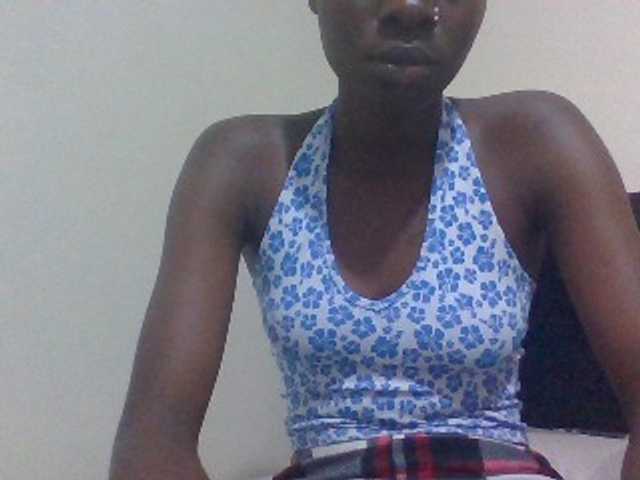 Nairobidoll live webcam show