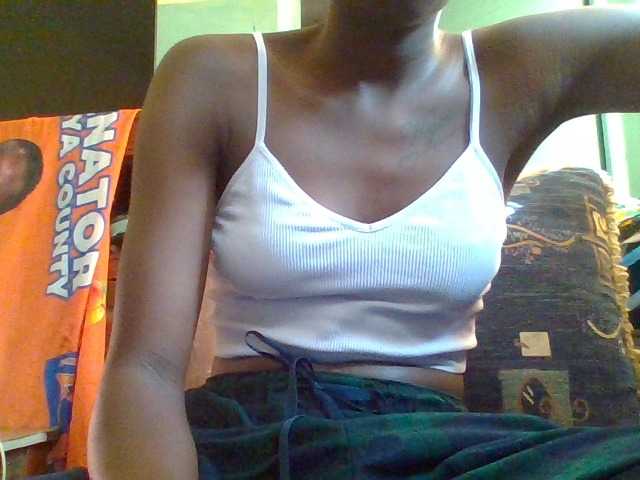 Nairobidoll live cam