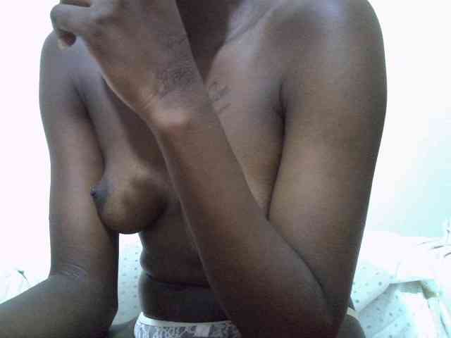 Nairobidoll webcam