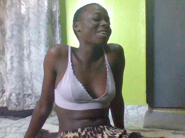 Nairobidoll webcam