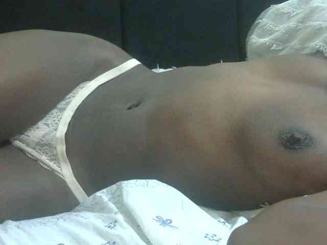 Nairobidoll webcam