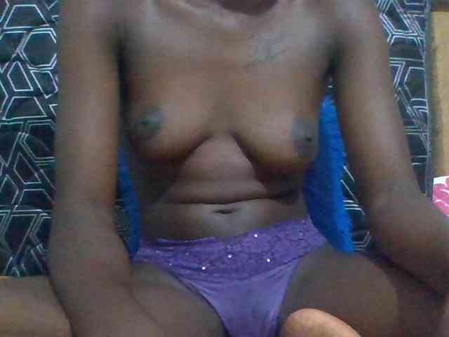 Nairobidoll webcam