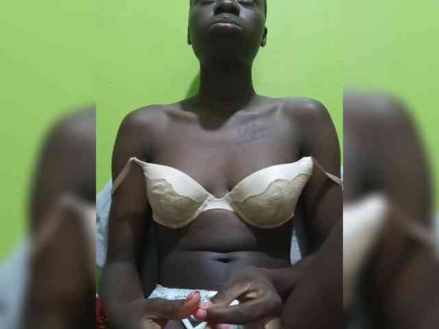Nairobidoll webcam
