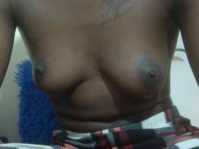 Nairobidoll webcam