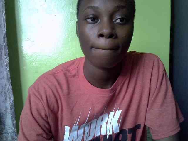 Nairobidoll webcam