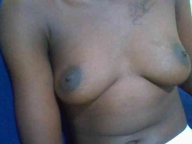 Nairobidoll webcam