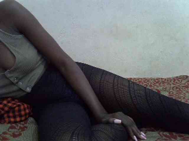 Nairobidoll webcam