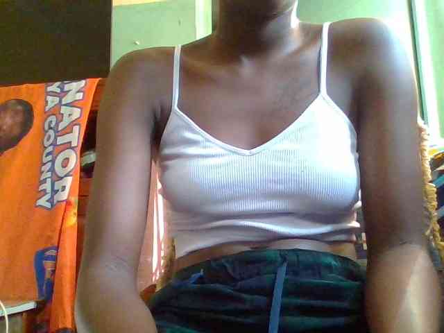 Nairobidoll webcam