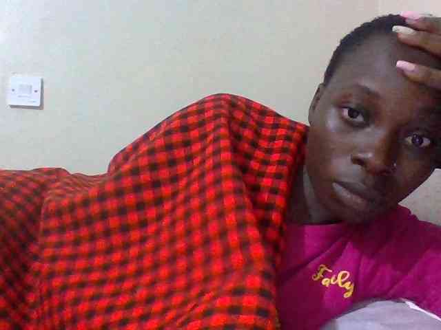 Nairobidoll webcam