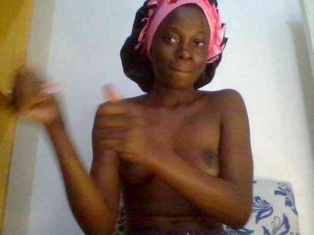Nairobidoll webcam