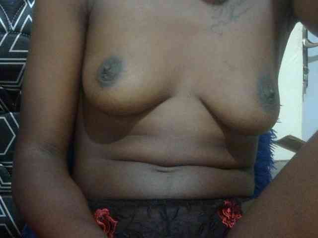 Nairobidoll webcam