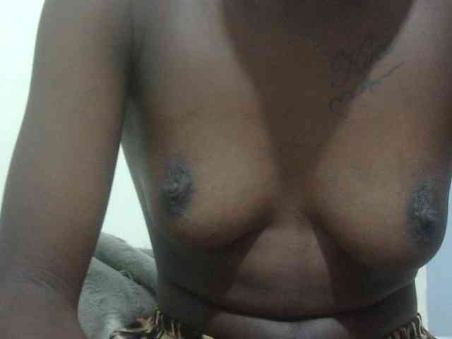 Nairobidoll webcam