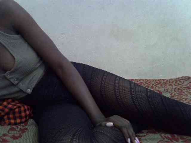 Nairobidoll webcam