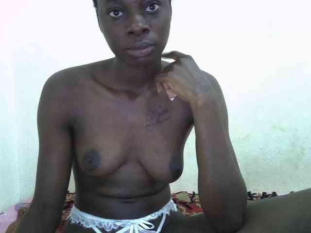 Nairobidoll webcam