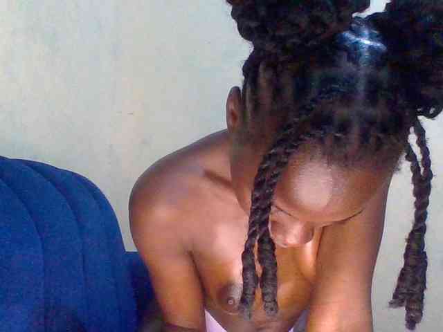 Nairobidoll webcam