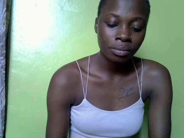 Nairobidoll webcam