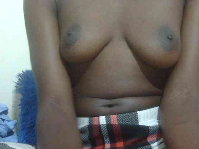 Nairobidoll webcam