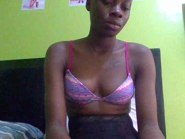 Nairobidoll webcam