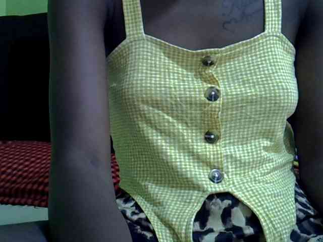 Nairobidoll webcam