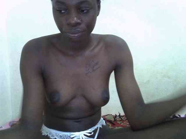 Nairobidoll webcam