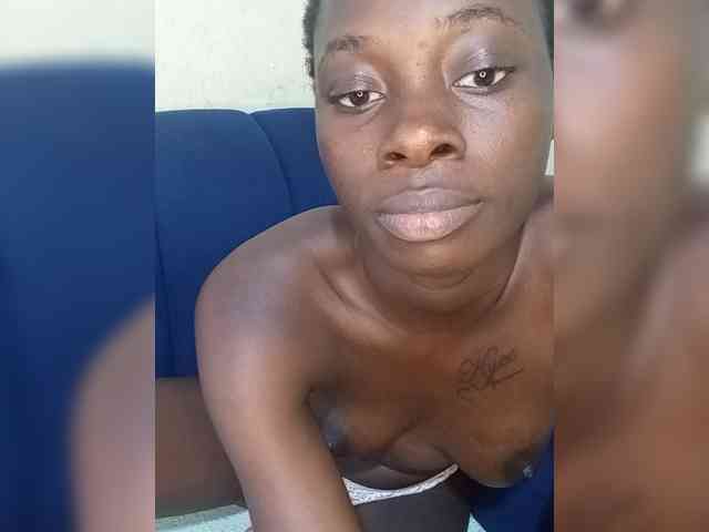 Nairobidoll webcam