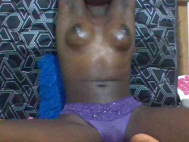 Nairobidoll webcam