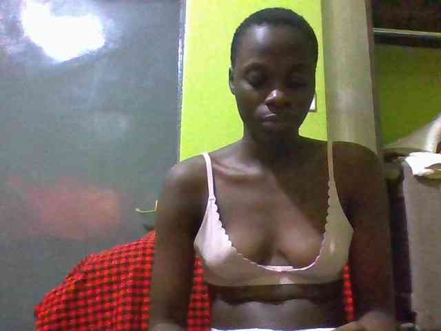 Nairobidoll webcam