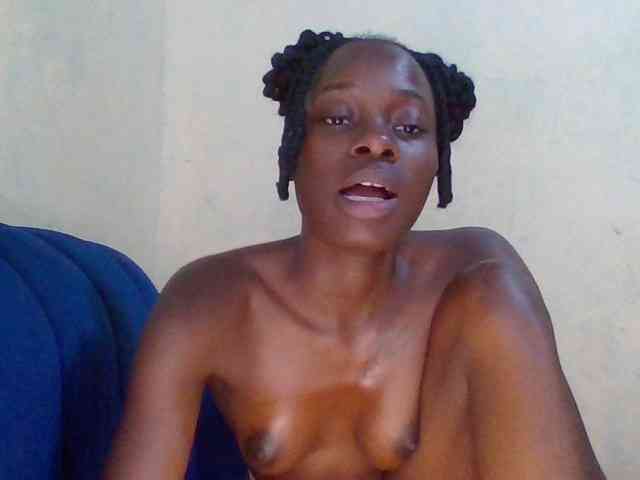 Nairobidoll webcam