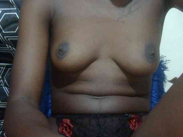 Nairobidoll webcam