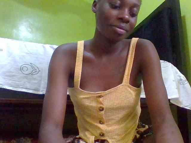 Nairobidoll webcam