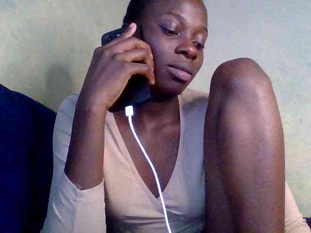 Nairobidoll webcam