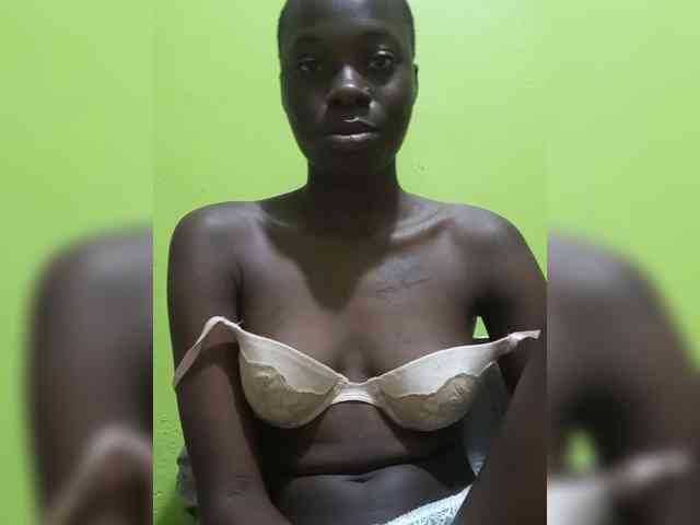 Nairobidoll webcam