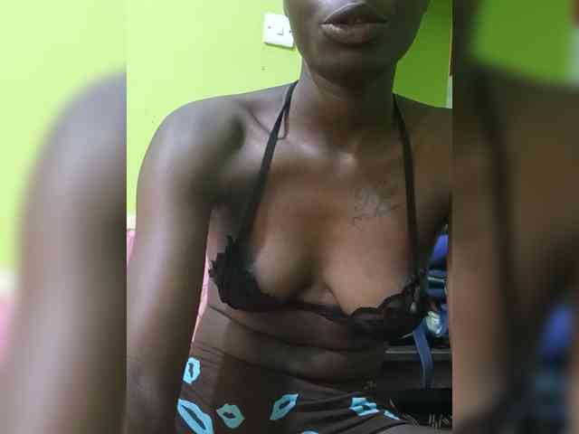 Nairobidoll webcam