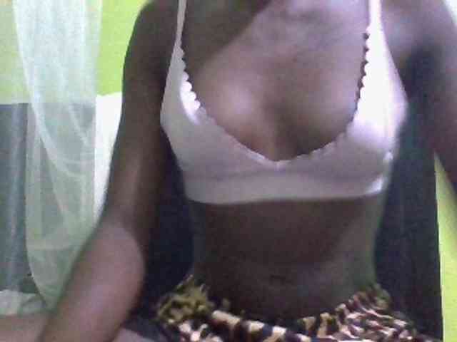 Nairobidoll webcam