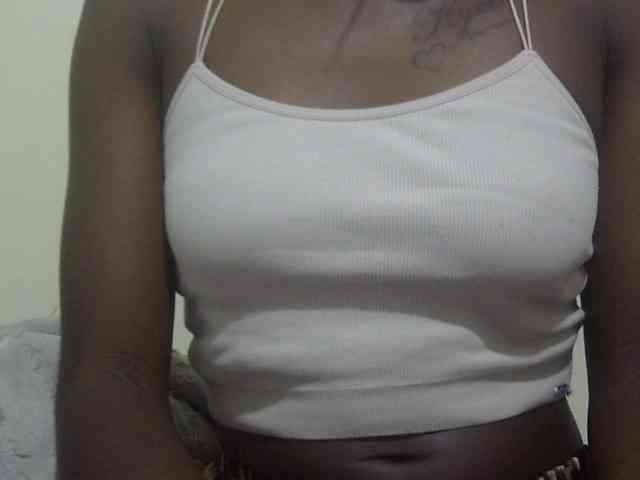 Nairobidoll webcam