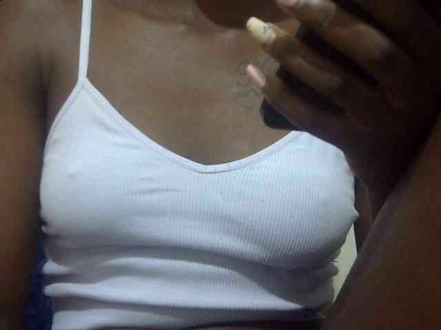 Nairobidoll webcam