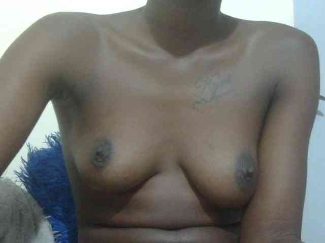 Nairobidoll webcam