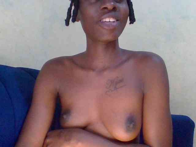 Nairobidoll webcam