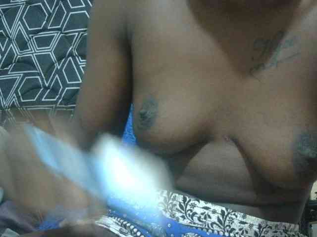 Nairobidoll webcam