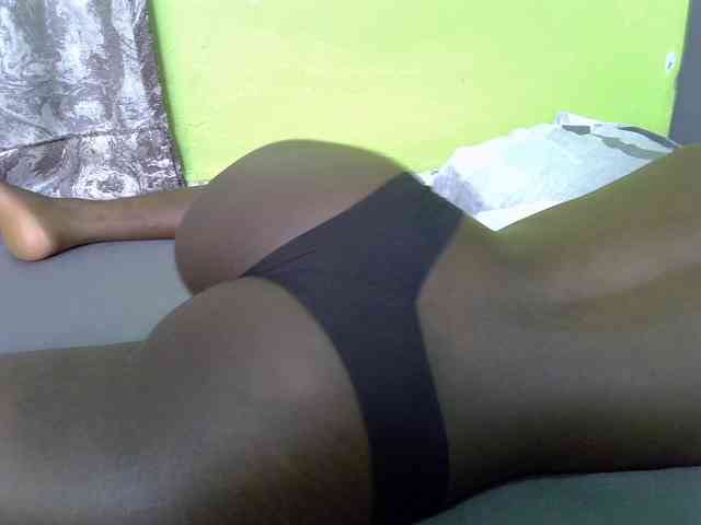 Nairobidoll webcam